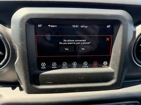 Used 2023 Jeep Wrangler Unlimited w/ Cold Weather Group AWD/4WD image 22