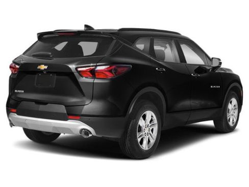 Used 2020 Chevrolet Blazer LT AWD/4WD image 2