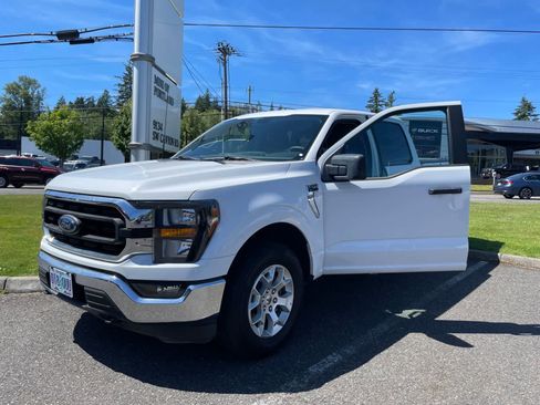 Used 2023 Ford F150 XLT AWD/4WD image 1