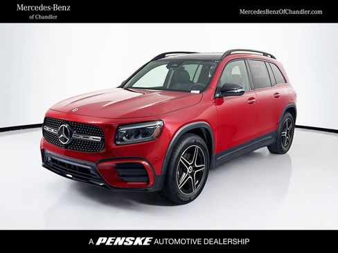Used 2024 Mercedes-Benz GLB 250 image 1