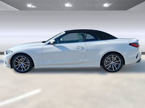 Used 2023 BMW 430i Convertible image 2