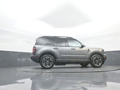 Certified 2025 Ford Bronco Sport Outer Banks w/ Outer Banks Tech Package+ image 34