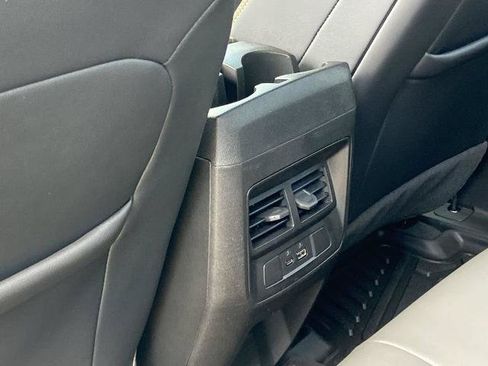 Used 2025 Chevrolet Colorado ZR2 w/ Technology Package AWD/4WD image 17