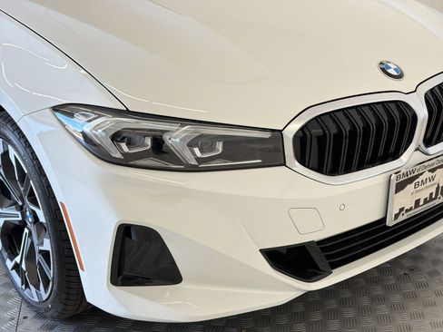 New 2026 BMW 330i xDrive Sedan w/ Convenience Package AWD/4WD image 11