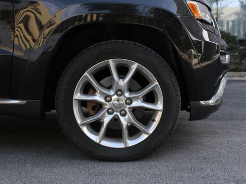 Used 2014 Jeep Grand Cherokee Summit image 4