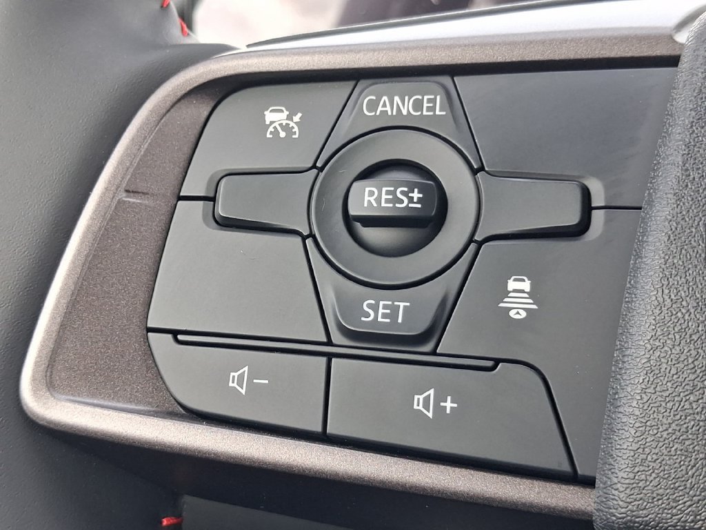 New 2027 Nissan Sentra SR FWD image 11