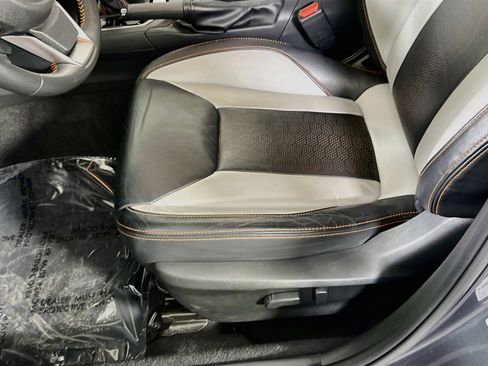 Used 2023 Subaru Crosstrek 2.5i Limited AWD/4WD image 20