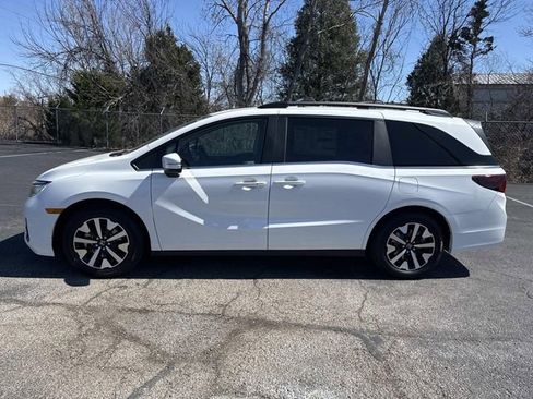 New 2026 Honda Odyssey EX-L image 11