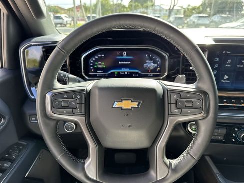Used 2024 Chevrolet Silverado 1500 High Country w/ Technology Package AWD/4WD image 48