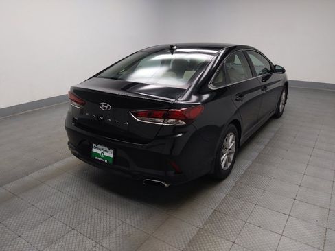 Used 2018 Hyundai Sonata SE FWD image 9
