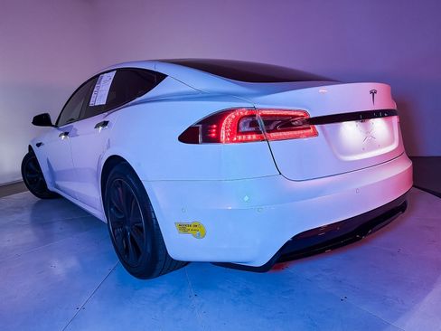 Used 2022 Tesla Model S AWD/4WD image 3