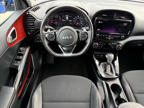 Used 2022 Kia Soul Turbo image 8