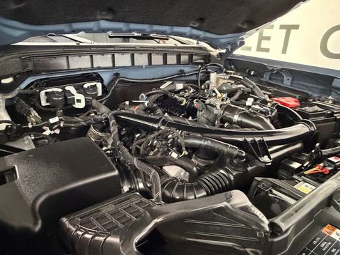 Used 2023 Ford Bronco Wildtrak AWD/4WD image 7