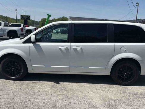 Used 2019 Dodge Grand Caravan GT FWD image 5