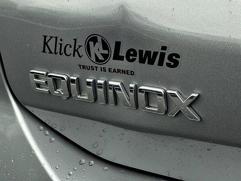 Used 2024 Chevrolet Equinox LS AWD/4WD image 31