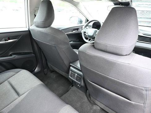 Used 2025 Toyota Camry LE FWD image 28