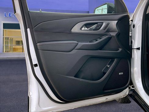 Used 2021 Chevrolet Traverse Premier w/ Redline Edition image 20