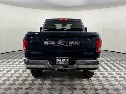Used 2025 RAM 2500 Big Horn AWD/4WD image 9