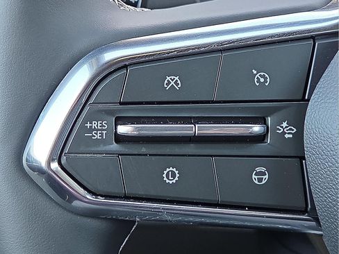 New 2026 Chevrolet Traverse LT w/ Enhanced Driving Package image 19