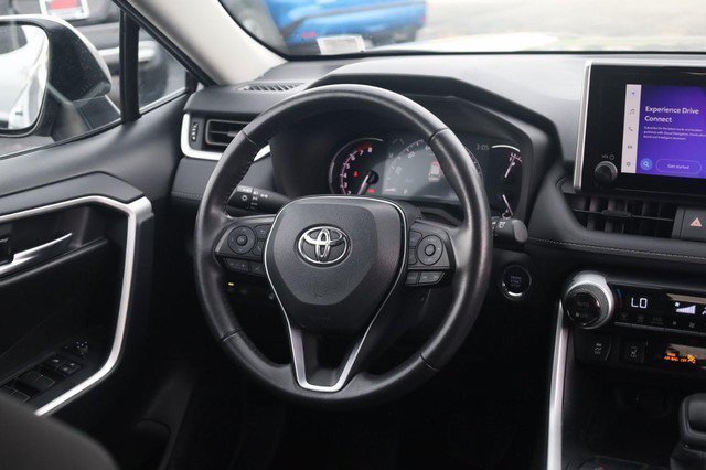 Used 2025 Toyota RAV4 XLE w/ Weather Package AWD/4WD image 22