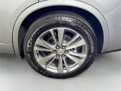 Used 2024 Cadillac XT6 Premium Luxury image 27