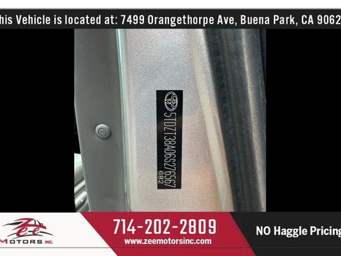 Used 2006 Toyota Sequoia Limited RWD image 61