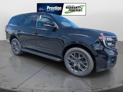 New 2026 Ford Expedition Platinum w/ Stealth Appearance Package