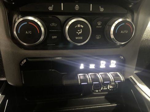 Used 2022 RAM 1500 Big Horn image 18