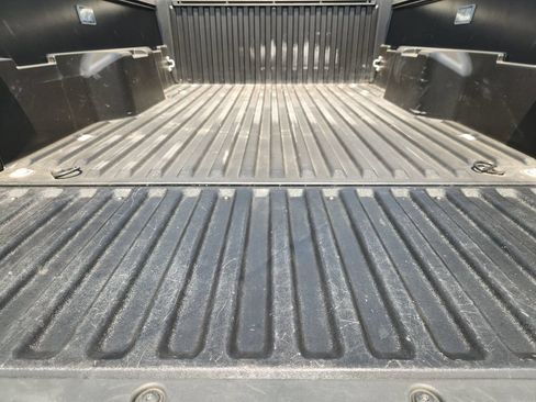 Used 2025 Toyota Tacoma SR RWD image 31