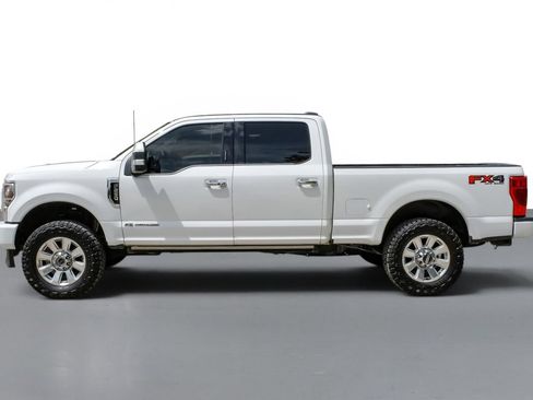 Used 2021 Ford F250 Platinum w/ FX4 Off-Road Package AWD/4WD image 9