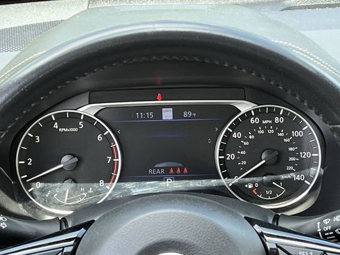Used 2024 Nissan Altima 2.5 SV w/ SV Premium Package FWD image 13