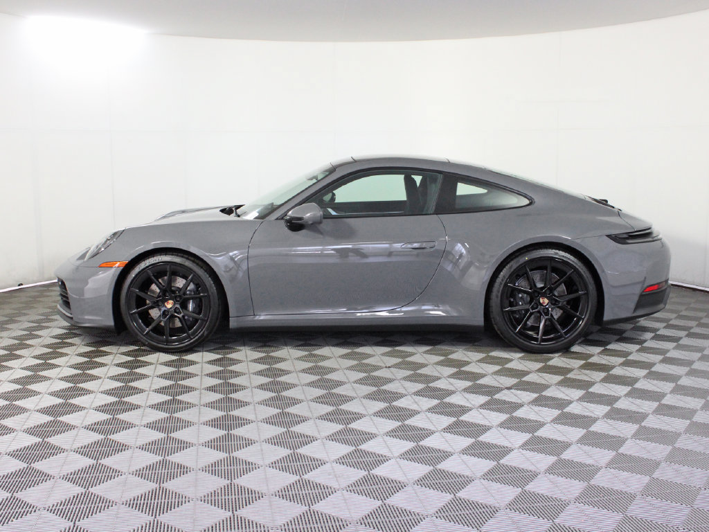 Certified 2025 Porsche 911 Carrera RWD image 2