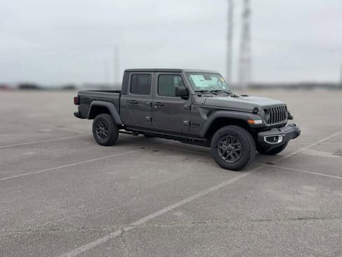 New 2026 Jeep Gladiator Sport image 16
