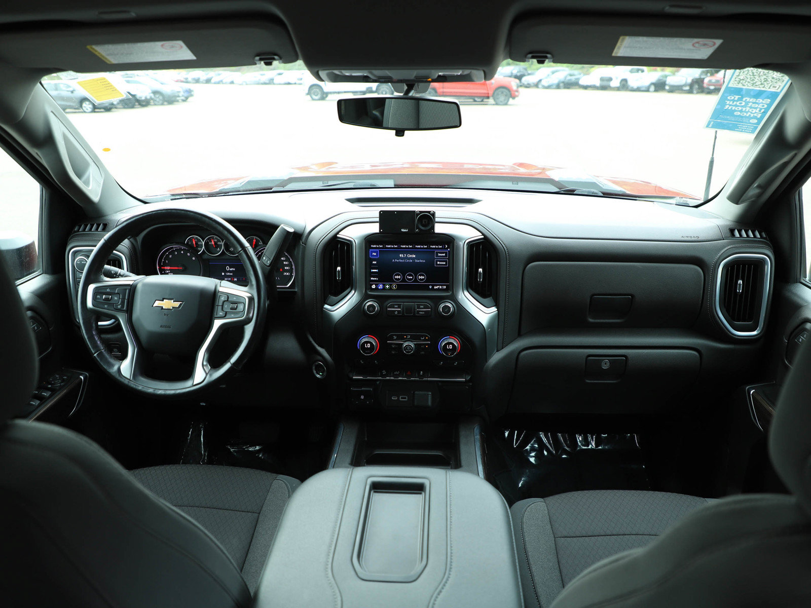 Used 2022 Chevrolet Silverado 2500 LT w/ Convenience Package AWD/4WD image 12