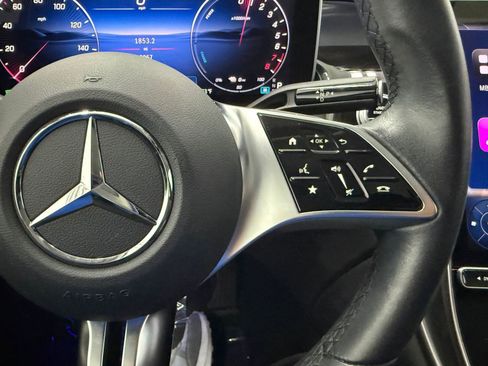 Certified 2025 Mercedes-Benz GLC 350e GLC 350e image 27