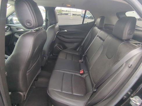 Used 2022 Buick Encore GX Essence w/ Experience Buick Package AWD/4WD image 23