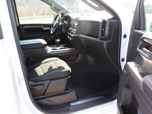 Used 2025 GMC Sierra 1500 Elevation w/ Preferred Package image 50