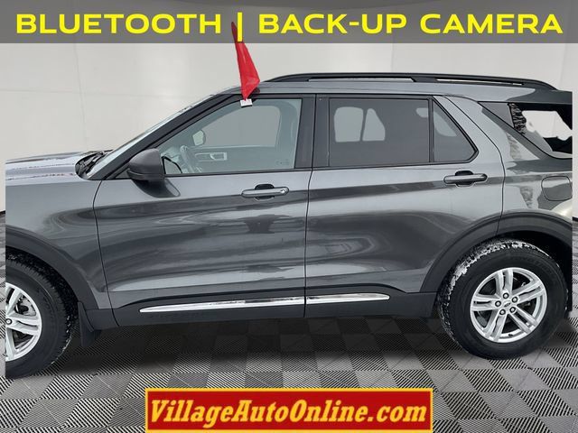 Used 2020 Ford Explorer XLT w/ Comfort Package AWD/4WD image 8