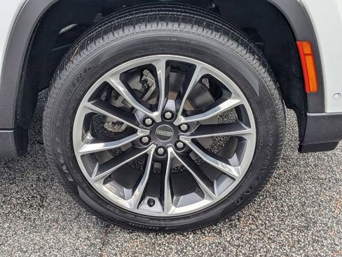 Used 2022 Jeep Wagoneer Series II w/ Premium Group I image 14