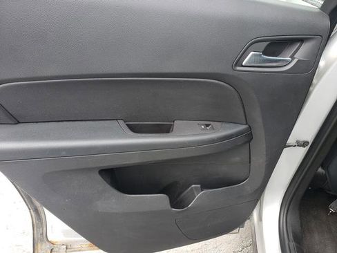 Used 2016 Chevrolet Equinox LT image 13