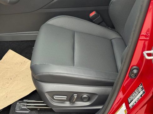 New 2026 Toyota Crown Platinum image 15