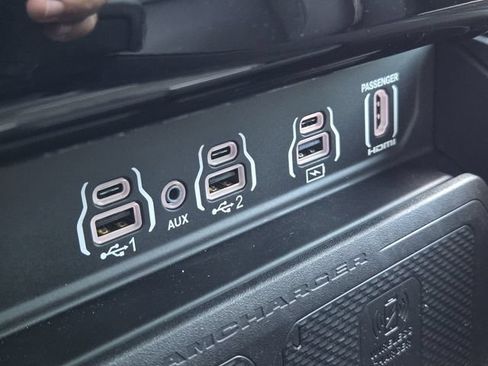 Certified 2025 RAM 1500 Limited AWD/4WD image 21