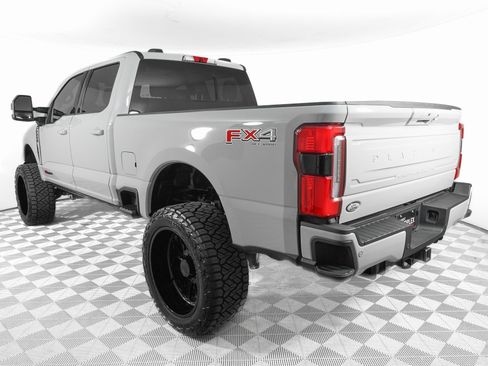 Used 2026 Ford F250 Platinum w/ Platinum Plus Package image 9