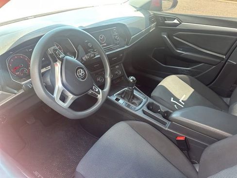 Used 2021 Volkswagen Jetta S w/ Driver Assistance Package FWD image 9