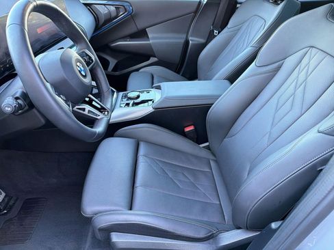 Certified 2025 BMW X3 xDrive30i image 5