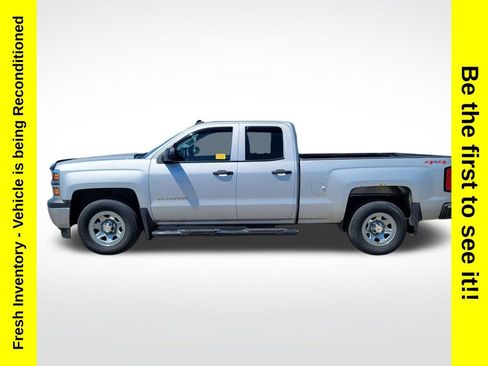 Used 2014 Chevrolet Silverado 1500 W/T AWD/4WD image 2
