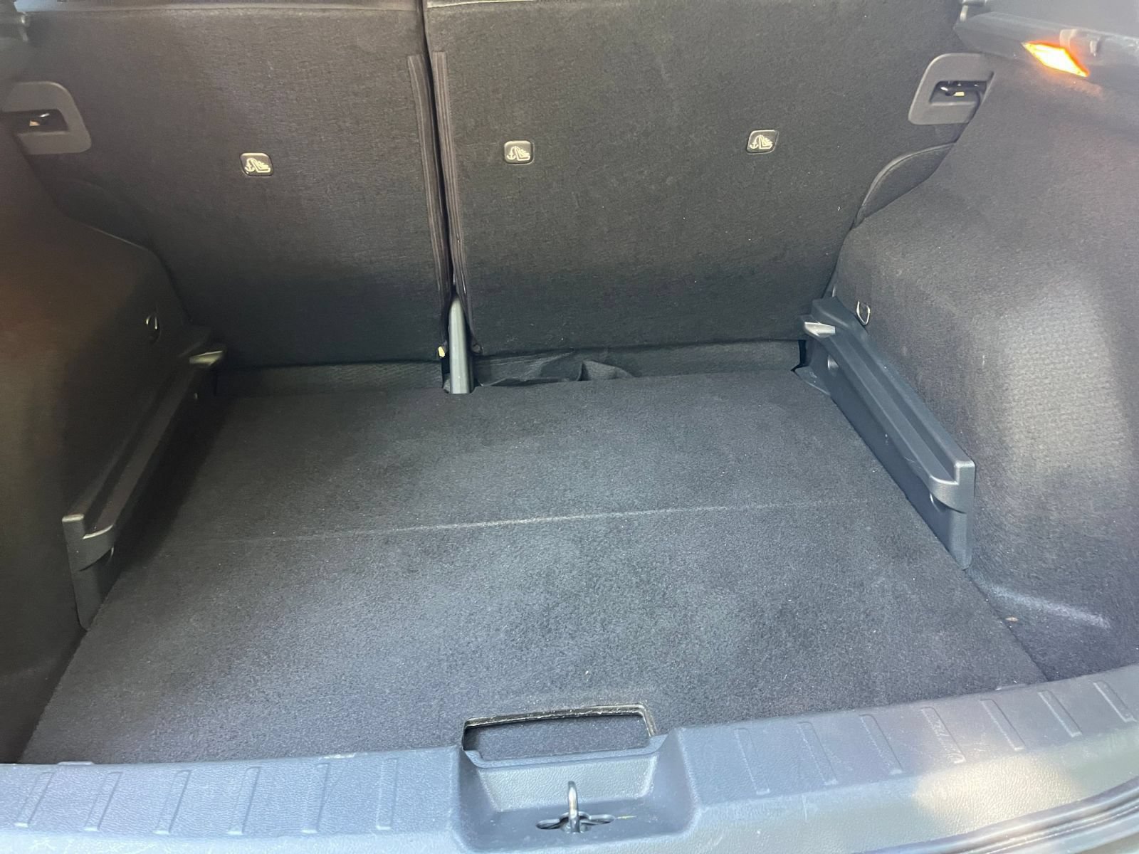 Used 2026 Nissan Kicks SV w/ Cold Weather Package FWD image 33