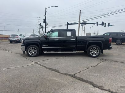 Used 2018 GMC Sierra 1500 SLT w/ SLT Premium Package