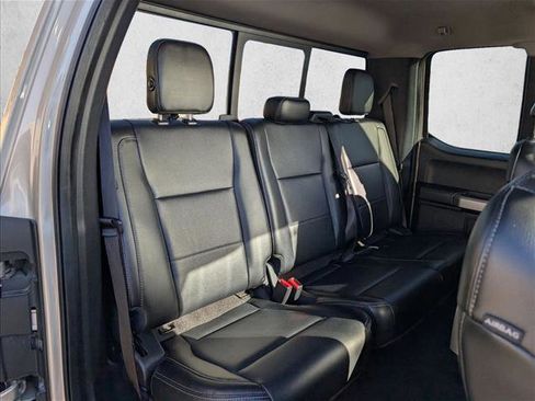 Used 2017 Ford F250 Lariat image 17