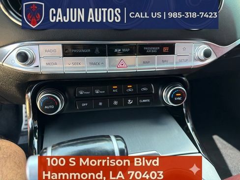 Used 2020 Kia Stinger GT1 RWD image 19